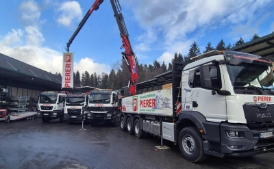 Pierer Baumaschinen LKW